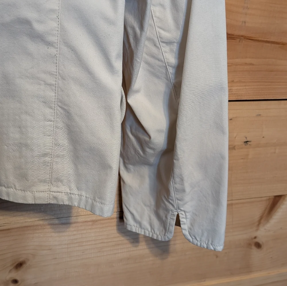 Banana Republic Off-White Blazer with Ruffle Trim, Medium - Picture 4 of 4